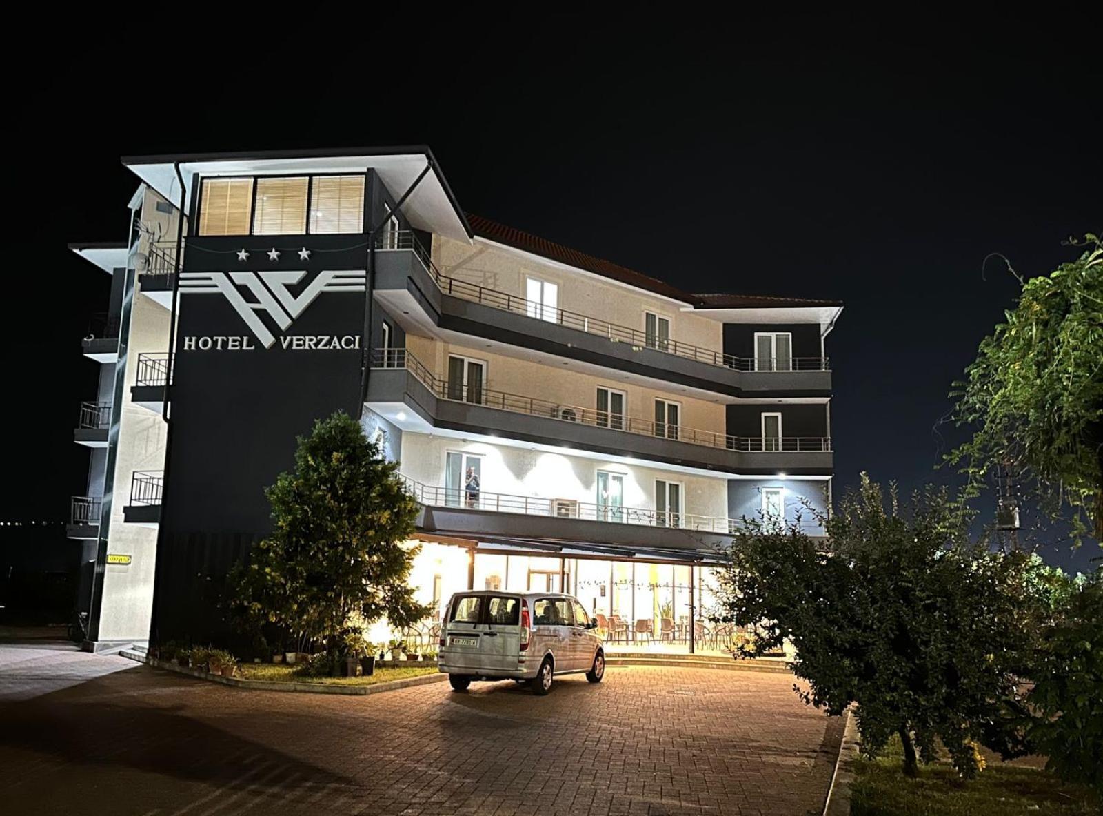 Hotel Verzaci Rinas Exterior foto